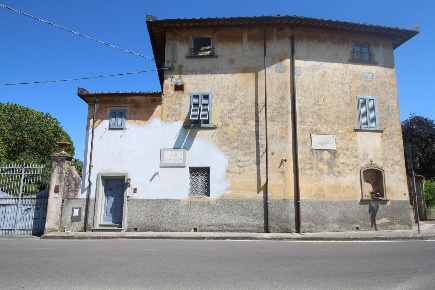 Foto Casale a Pisa Colignola, Campo di 400 m² con 16 locali in vendita