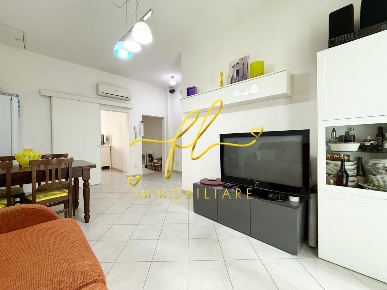 Foto Appartamento a Cecina Cecina Centro di 64 m² con 3 locali in vendita