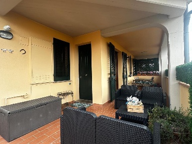 Foto Villa unifamiliare a Rosignano Marittimo Castiglioncello di 85 m²