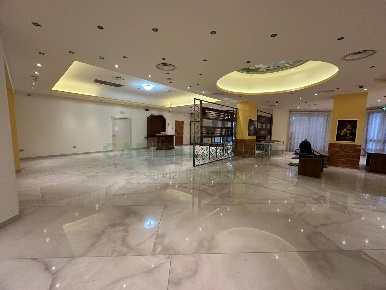 Foto Locale commerciale a Mercogliano di 520 m² in affitto