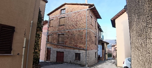 Foto Case semi ndipendenti in Frazione Voltole, Gualdo Tadino di 125 m²