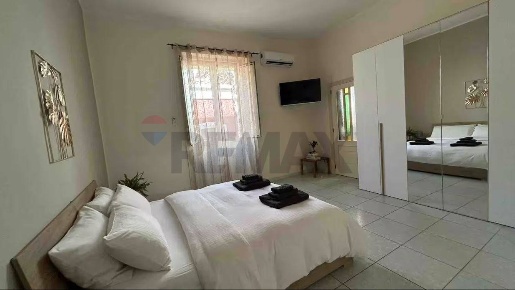 Foto Case semi ndipendenti in VIA DEL VESCOVO 11, Catania Palestro di 60 m²