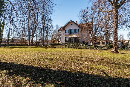 Foto Villa unifamiliare in Via del Canapile, Racconigi di 250 m² in vendita