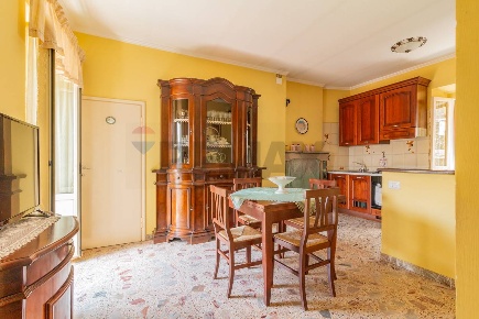 Foto Appartamento in Via Montebello 129, Ischia di Castro di 77 m²