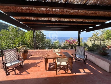 Foto Villa unifamiliare in Loc. La Cala, Marciana Marina di 85 m²