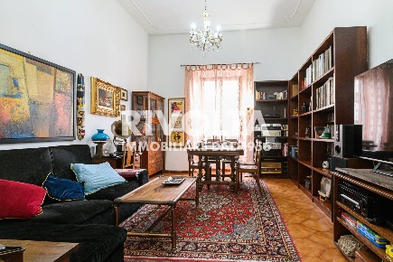 Foto Appartamento in via Giolitti, Roma Esquilino di 100 m² con 3 locali