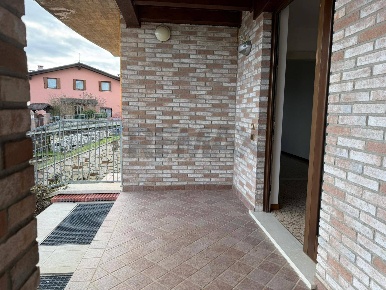 Foto Villa a schiera in Via Bugano 91, Longare Centro di 262 m² in affitto