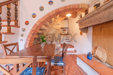 Foto Appartamento in Via della Bubbolina 14, Semproniano Centro di 58 m²