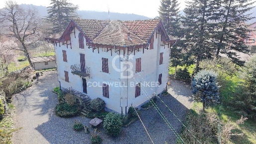 Foto Casa indipendente in Via Roma 52, Molare Centro di 455 m² in vendita