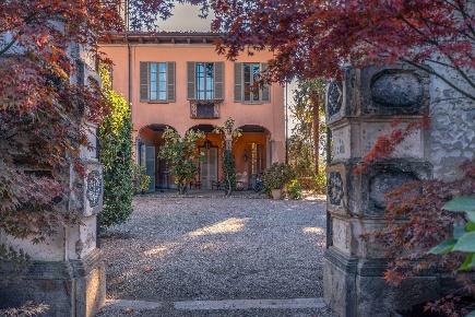 Foto Villa unifamiliare in Via Castello 1, Marano Ticino di 500 m²