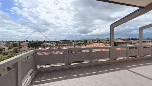 Foto Attico in via boito 3, Forlì Stazione - Grandi Italiani di 280 m²