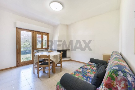 Foto Appartamento in Viale della Liberta', Caramanico Terme Centro di 73 m²