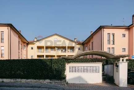 Foto Appartamento in VIA VENEZIA 15, Usmate Velate Usmate di 63 m²
