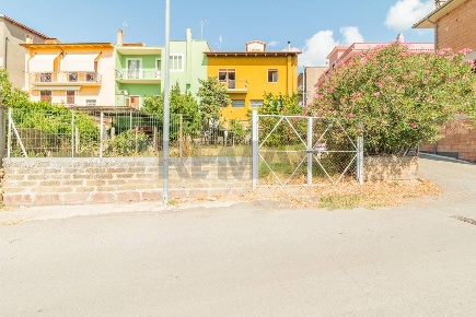 Foto Appartamento in Via Venezia 24, Canino Centro di 140 m² con 3 locali