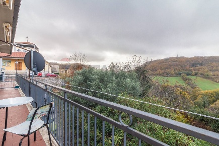 Foto Appartamento a Semproniano Centro di 374 m² con 5 locali in vendita