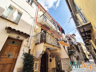 Foto Appartamento in Via Alessandro Manzoni 18, Fondi Centro di 45 m²
