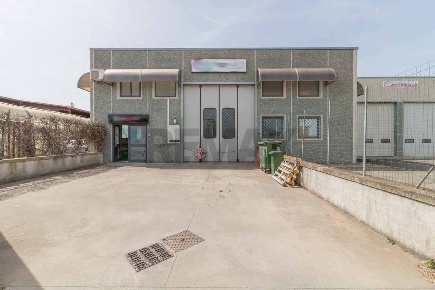 Foto Laboratorio in SR 312 CASTRENZE snc, Montalto di Castro Centro