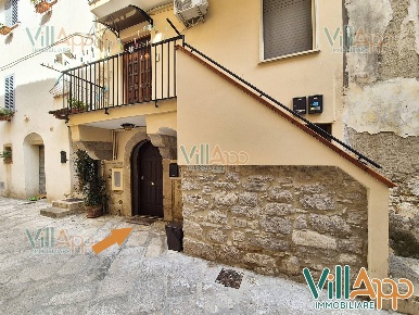 Foto Appartamento in Via Alessandro Manzoni 18, Fondi Centro di 50 m²