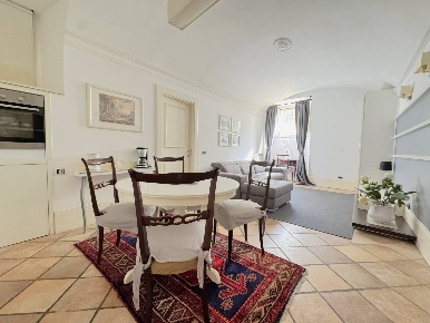 Foto Appartamento in Via Giuseppe La Farina, Roma Appio Latino di 63 m²