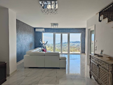 Foto Villa a schiera in via delle Tamerici, Acquaviva Picena di 236 m²