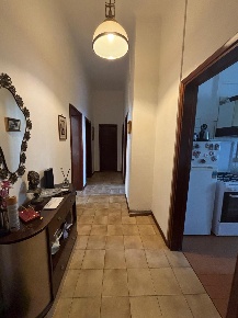 Foto Appartamento a Pisa Sant'Antonio di 80 m² con 4 locali in vendita