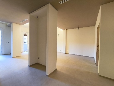 Foto Appartamento a Carrara Marina di Carrara di 104 m² con 4 locali