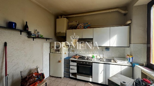 Foto Appartamento a Siena Ravacciano di 65 m² con 4 locali in vendita