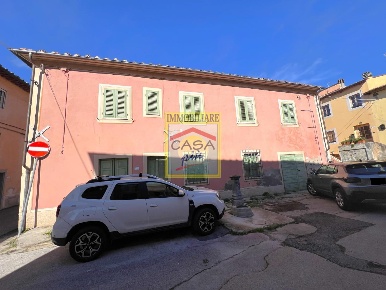 Foto Appartamento a Calci Centro di 65 m² con 3 locali in vendita