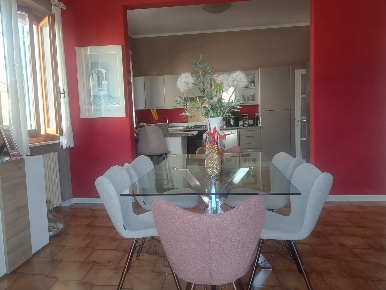 Foto Appartamento a Empoli San Rocco - Lungarno di 90 m² con 5 locali