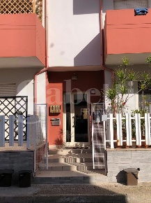 Foto Appartamento a Assemini Centro di 93 m² con 4 locali in vendita