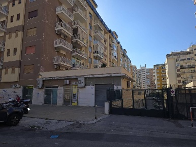 Foto Negozio in VIA Lussemburgo 100, Palermo Strasburgo - Belgio di 38 m²
