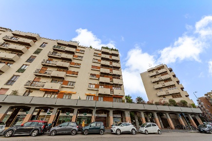 Foto Appartamento in Via Val Di Sole 22, Milano Vigentino - Fatima
