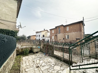 Foto Appartamento in Via Giuseppe Petroni 5, Civita Castellana Centro