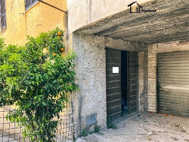 Foto Appartamento in Via Farense, Toffia di 100 m² con 3 locali in vendita