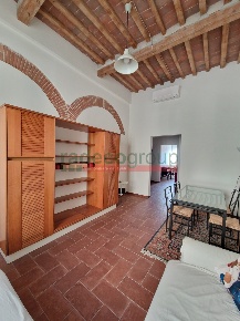 Foto Appartamento in Via C. Battisti, Livorno Attias - Marconi di 114 m²