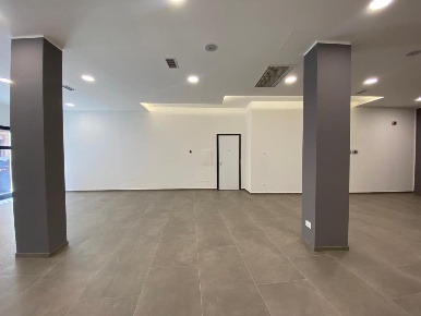 Foto Attività commerciale in Via San Fiorenzo 1, Fiorenzuola d'Arda Centro
