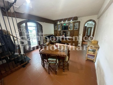 Foto Casa indipendente a Pisa Ospedaletto di 115 m² con 6 locali in vendita