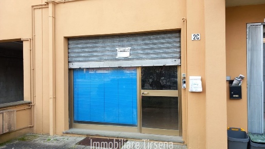 Foto Locale commerciale a Orvieto di 36 m² con 1 locali in vendita