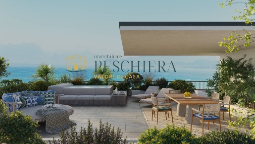 Foto Appartamento in Via Petrarca, Peschiera del Garda Centro di 235 m²