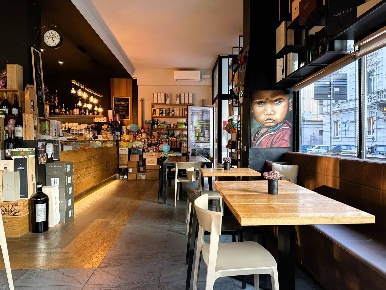 Foto Bar a Bergamo Stazione di 100 m² con 2 locali in vendita