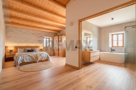 Foto Case semi ndipendenti in vicolo cocciari 25, Apiro Centro di 74 m²