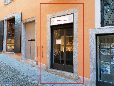 Foto Locale commerciale in Via Marconi 26, Cannobio Centro di 10 m²
