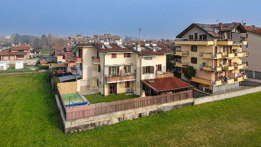 Foto Appartamento in VIA PRIVATA BORSELLINO 22, Pogliano Milanese di 101 m²