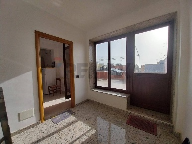 Foto Casa indipendente in via Galilei 61, Pozzallo di 350 m² con 15 locali