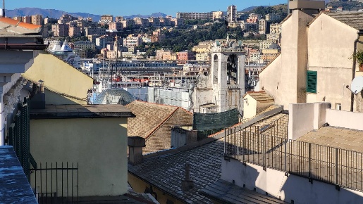 Foto Appartamento in Piazza De Marini 3, Genova Caricamento di 35 m²