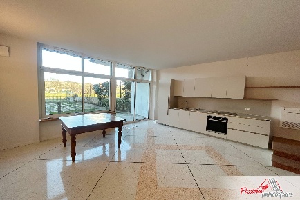 Foto Appartamento in Piazza Chievo 1, Verona Chievo di 91 m² con 2 locali