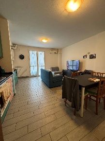 Foto Appartamento in Via Camillo Guidelli, Modena Baggiovara di 83 m²