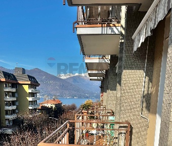 Foto Appartamento a Luino Centro di 76 m² con 2 locali in vendita