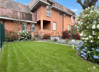 Foto Villa a schiera in VIA AUSTRIA 35, Carpi Morbidina - Cuneo di 193 m²