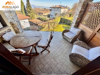 Foto Appartamento in VIA VALTENESI, Polpenazze del Garda Centro di 50 m²